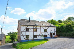 Spacious old farmhouse with top-of-the valley view